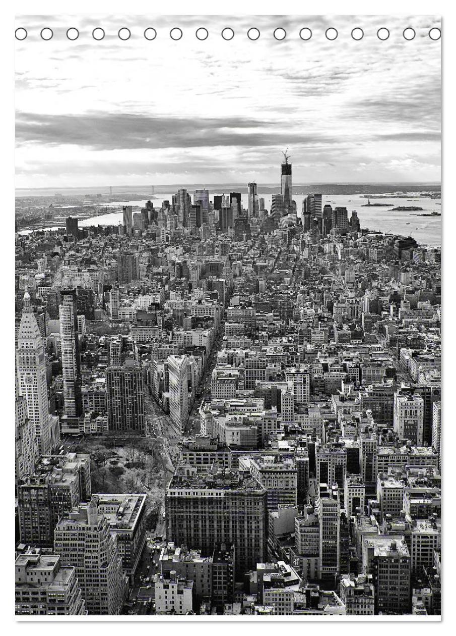 Bild: 9783457067499 | New York - The Big Apple (Tischkalender 2025 DIN A5 hoch), CALVENDO...