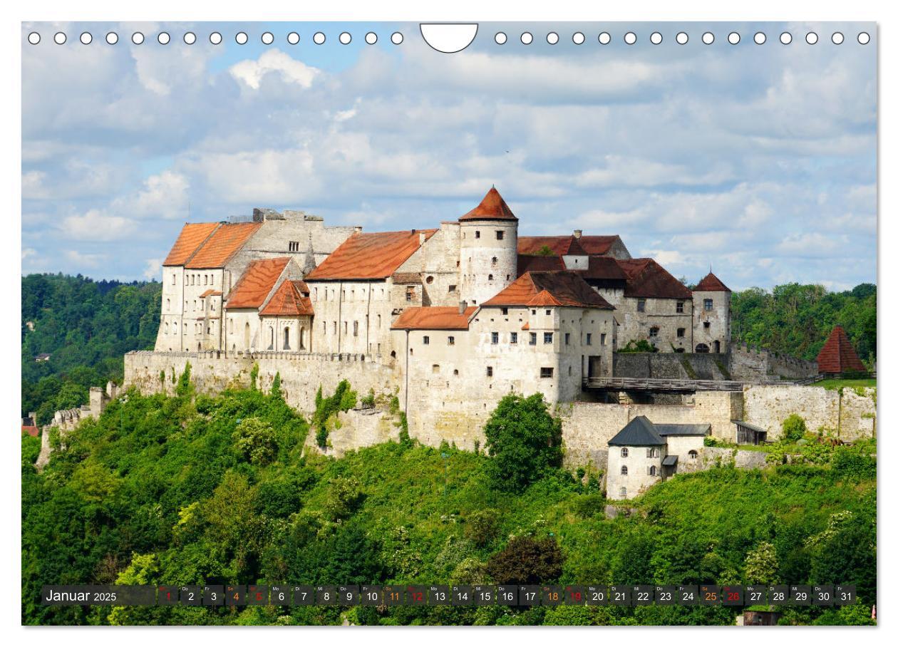 Bild: 9783383962653 | Ausflug Burg Burghausen (Wandkalender 2025 DIN A4 quer), CALVENDO...