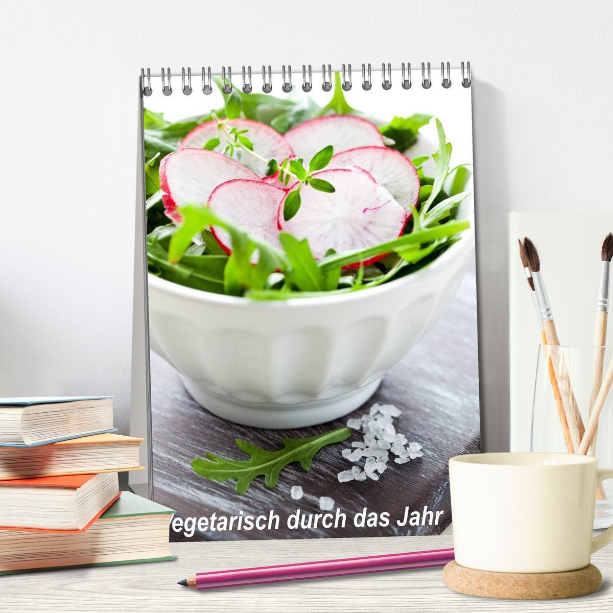 Bild: 9783457069004 | Vegetarisch durch das Jahr / Planer (Tischkalender 2025 DIN A5...