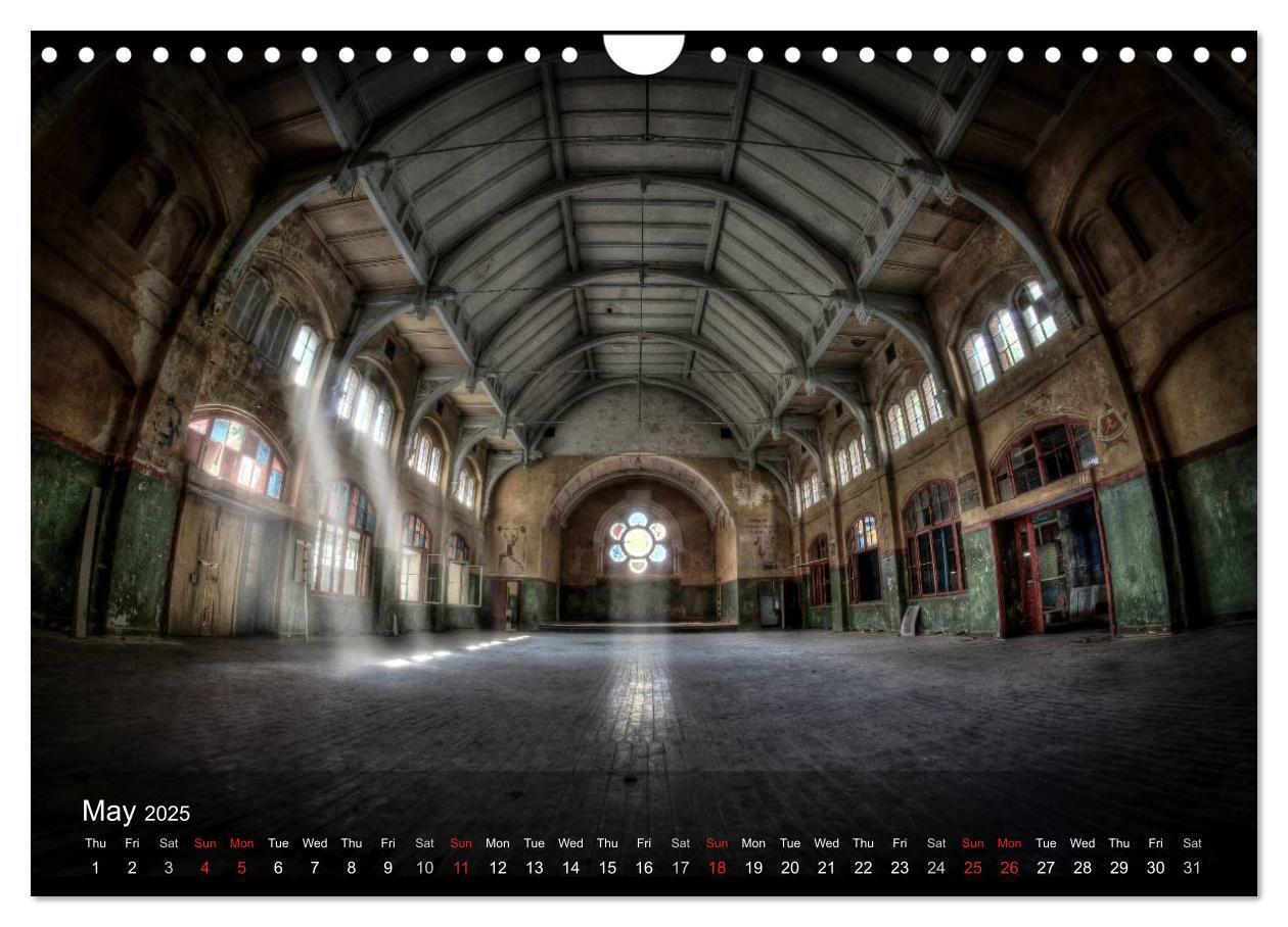 Bild: 9781325963348 | Lost Places HDR Beelitz II (Wall Calendar 2025 DIN A4 landscape),...