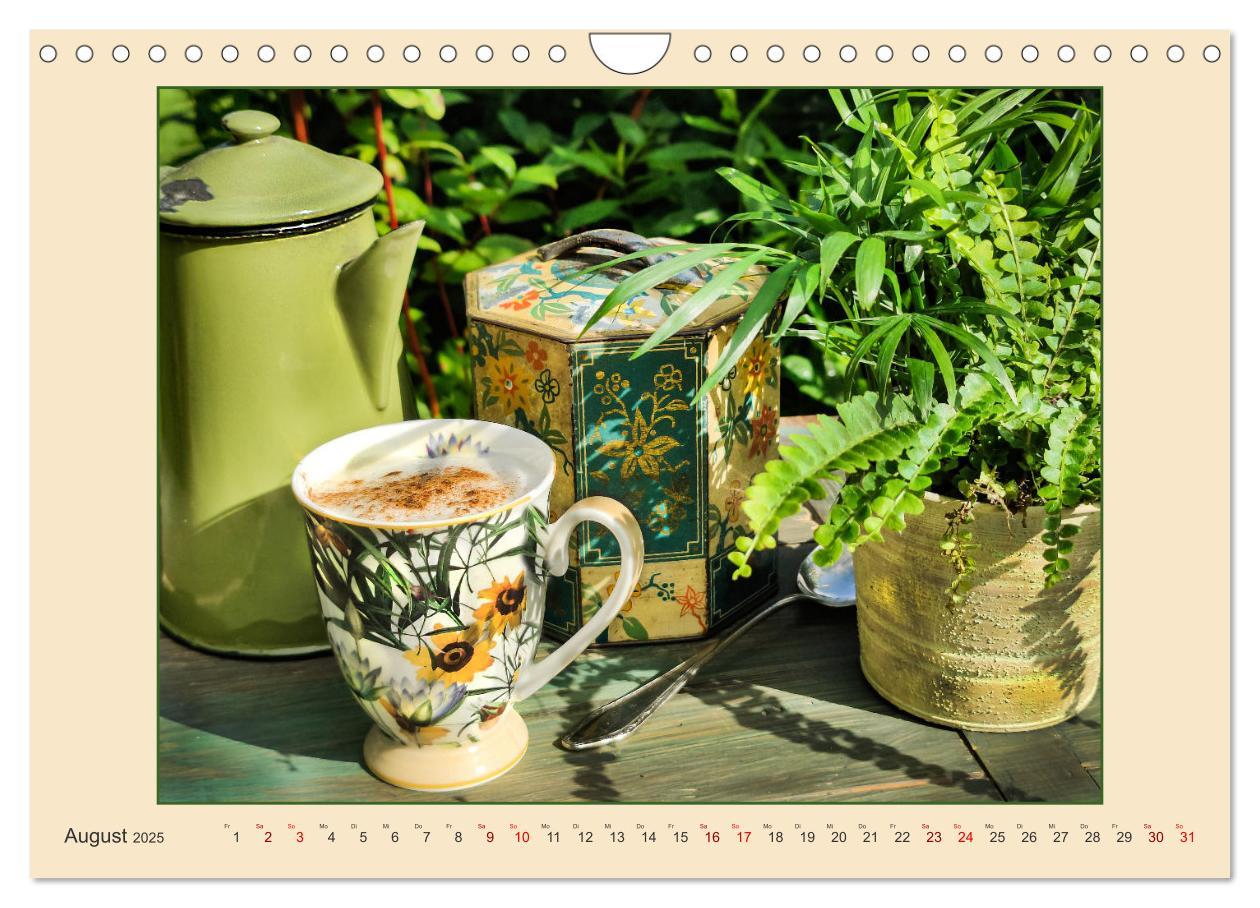 Bild: 9783383961199 | Im Café Nostalgie (Wandkalender 2025 DIN A4 quer), CALVENDO...