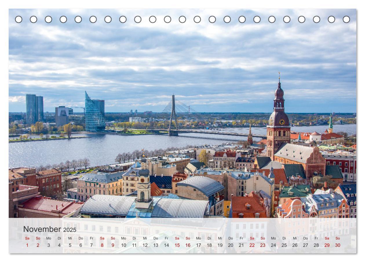 Bild: 9783435833399 | Riga - Paris des Ostens (Tischkalender 2025 DIN A5 quer), CALVENDO...