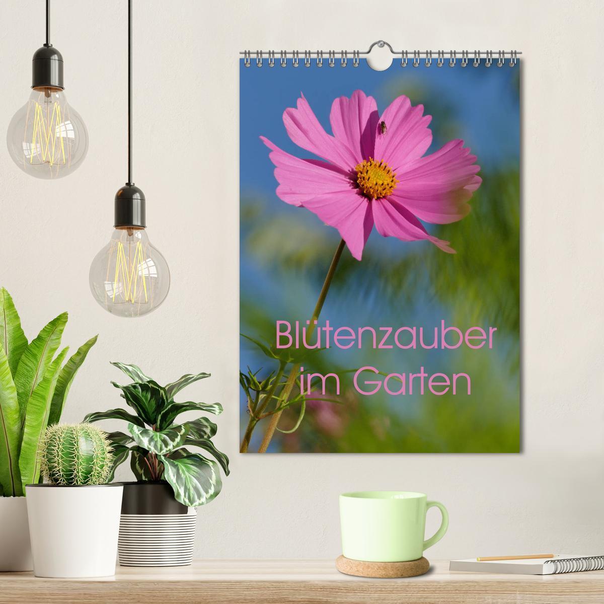 Bild: 9783435936953 | Blütenzauber im Garten (Wandkalender 2025 DIN A4 hoch), CALVENDO...