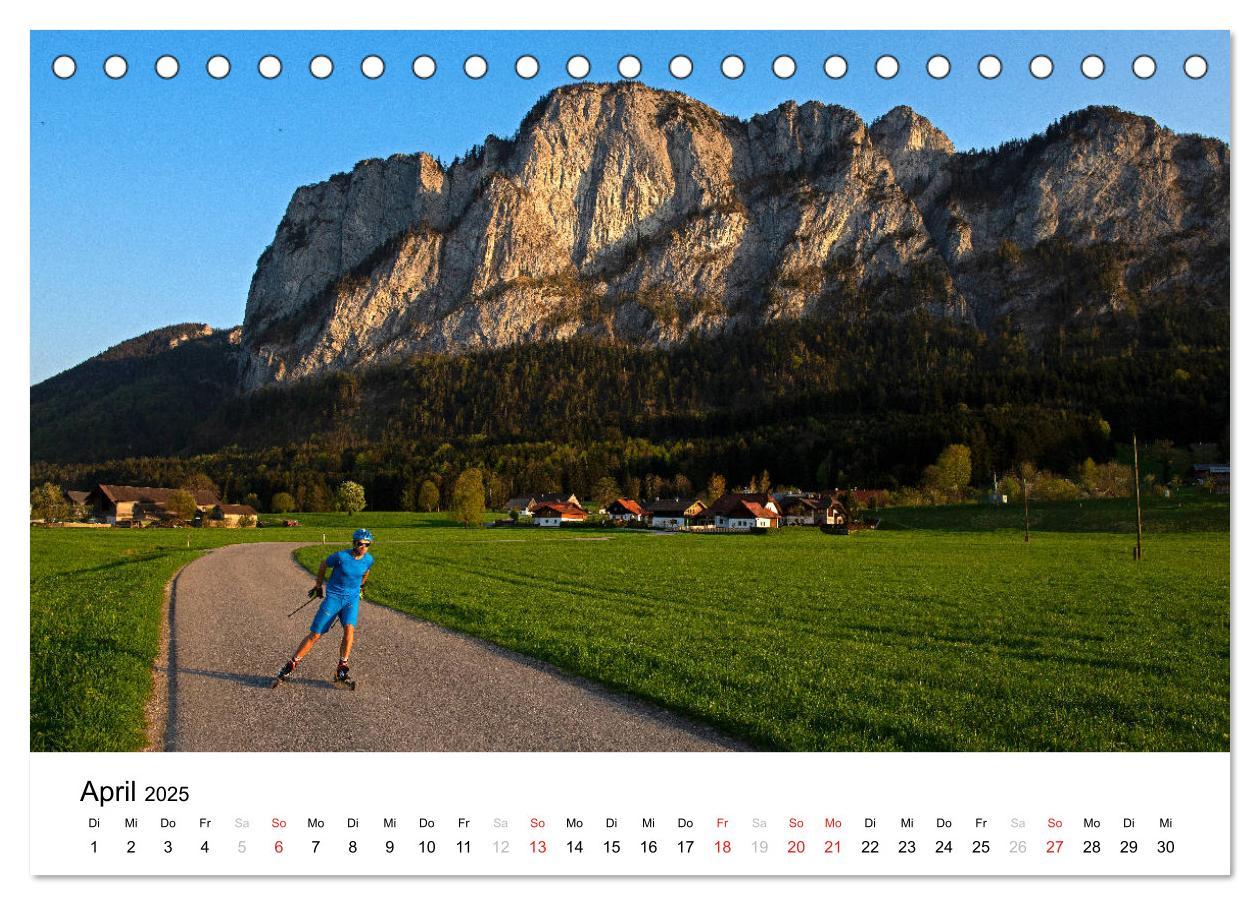 Bild: 9783435307661 | Zauberhaftes Mondseeland (Tischkalender 2025 DIN A5 quer), CALVENDO...