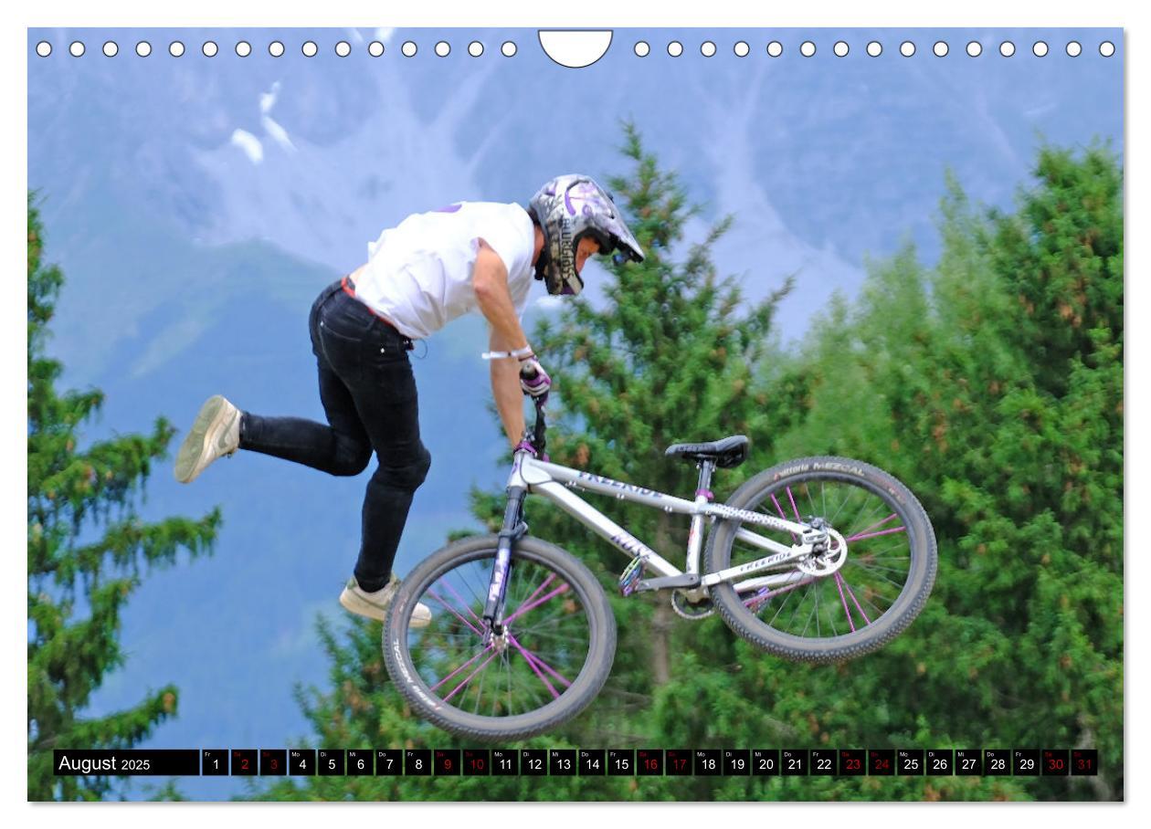 Bild: 9783383858437 | Slopestyle Mountainbike (Wandkalender 2025 DIN A4 quer), CALVENDO...