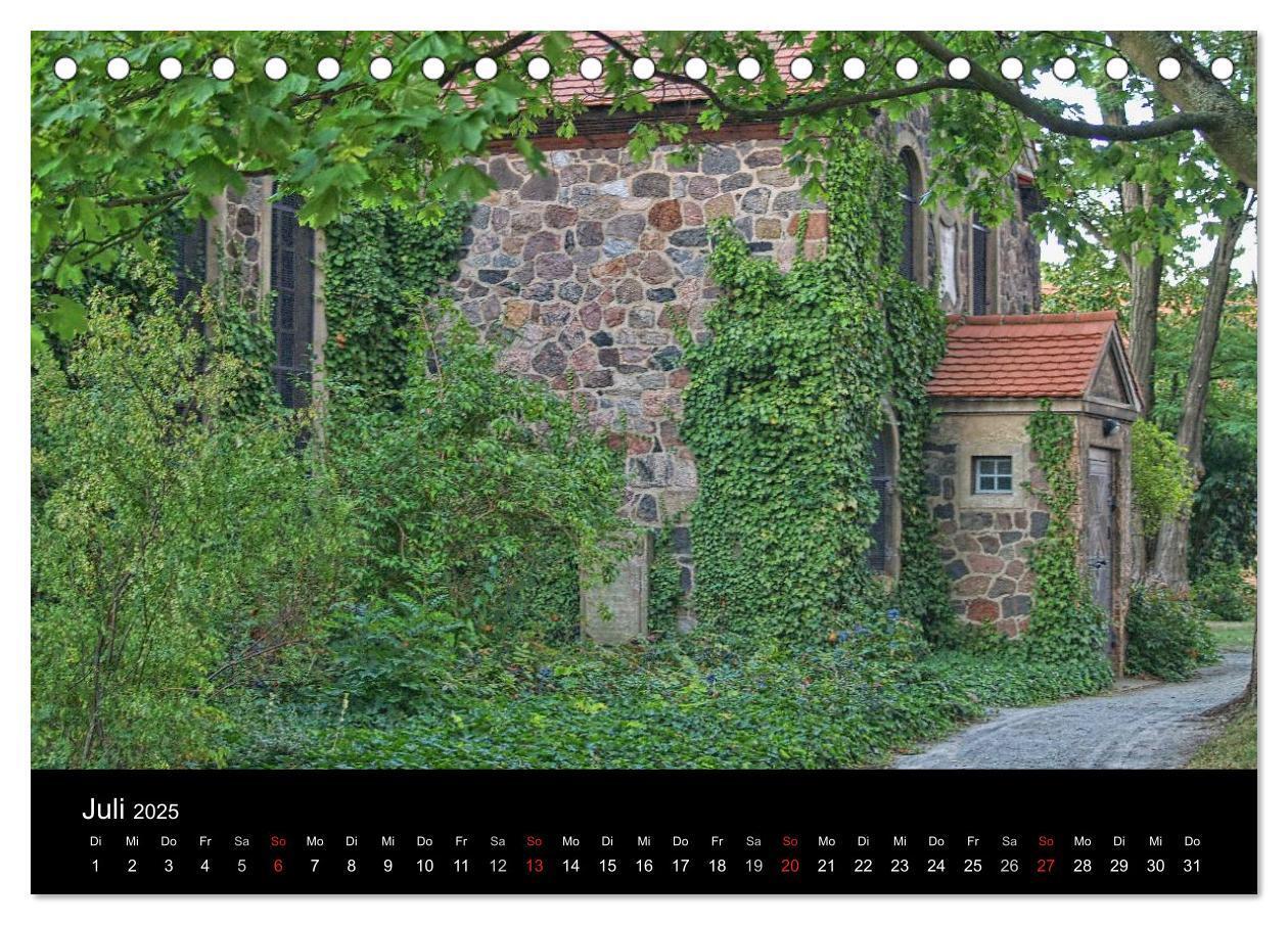 Bild: 9783435760640 | Dorfkirchen in Brandenburg (Tischkalender 2025 DIN A5 quer),...