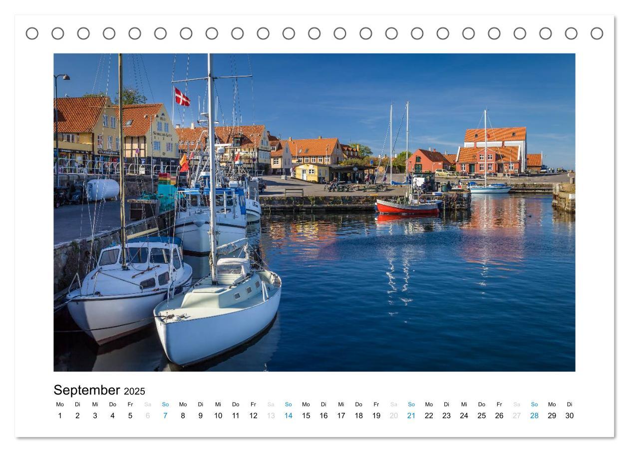 Bild: 9783435567867 | Sehnsucht nach Bornholm (Tischkalender 2025 DIN A5 quer), CALVENDO...