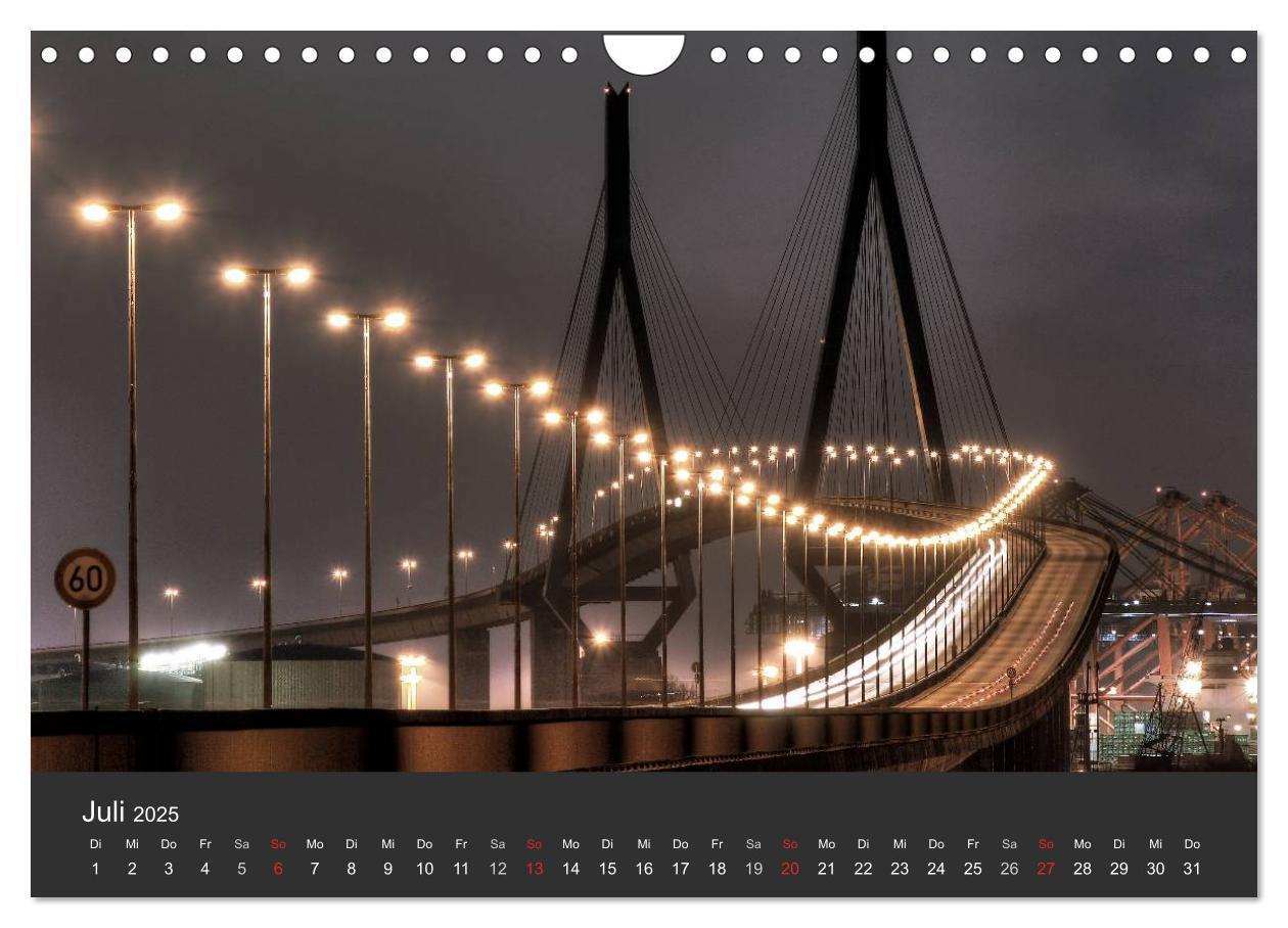 Bild: 9783435762903 | Hamburger Hafen bei Nacht (Wandkalender 2025 DIN A4 quer), CALVENDO...