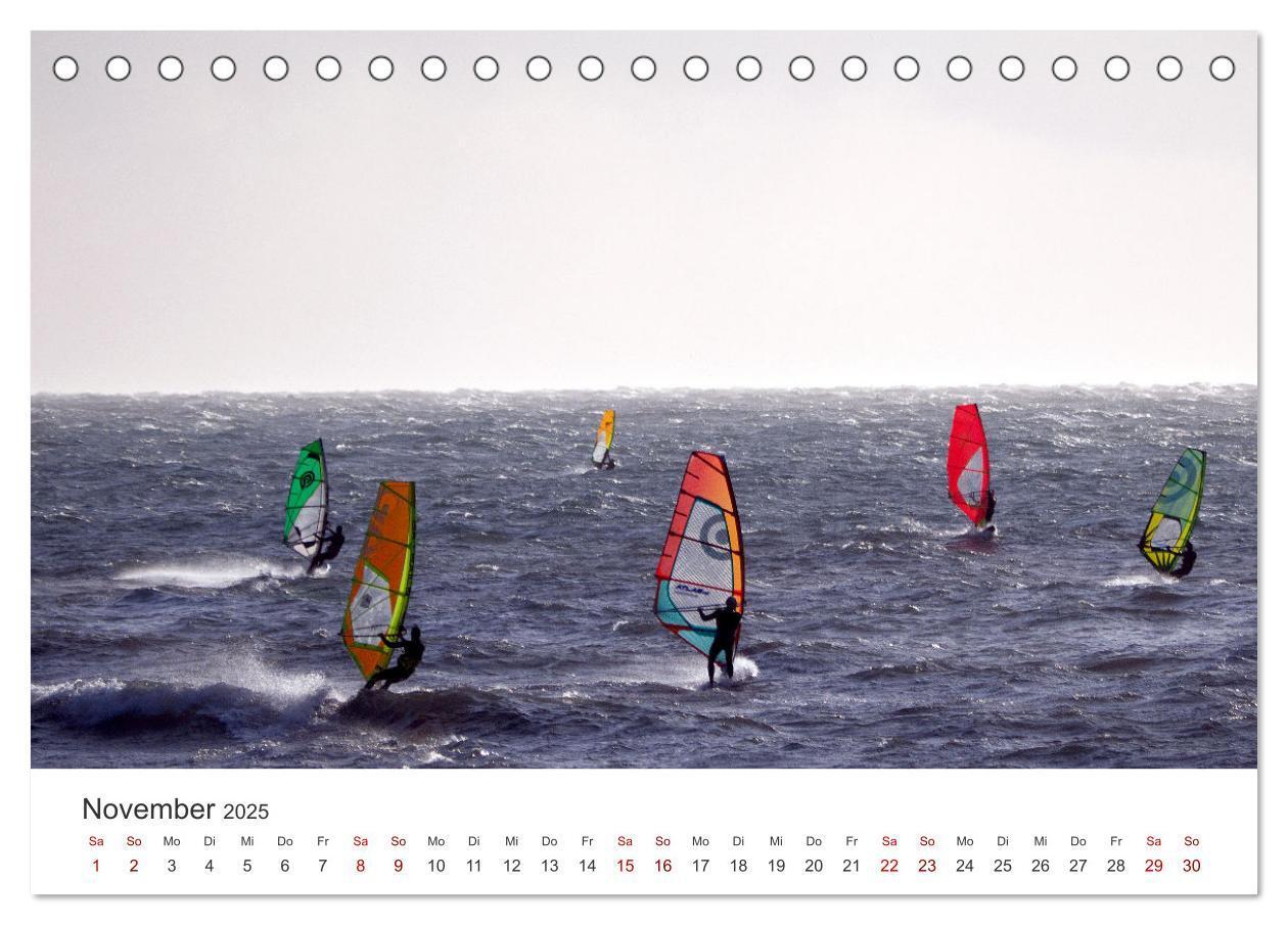 Bild: 9783383927317 | Windsurfen - Wellen und Wind (Tischkalender 2025 DIN A5 quer),...