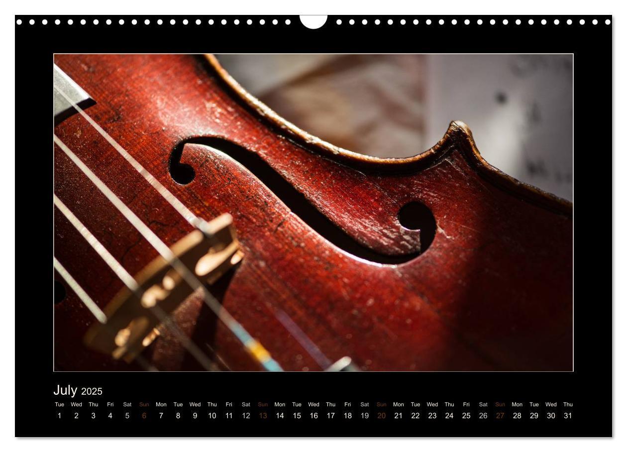 Bild: 9781325963935 | A violin only (Wall Calendar 2025 DIN A3 landscape), CALVENDO 12...