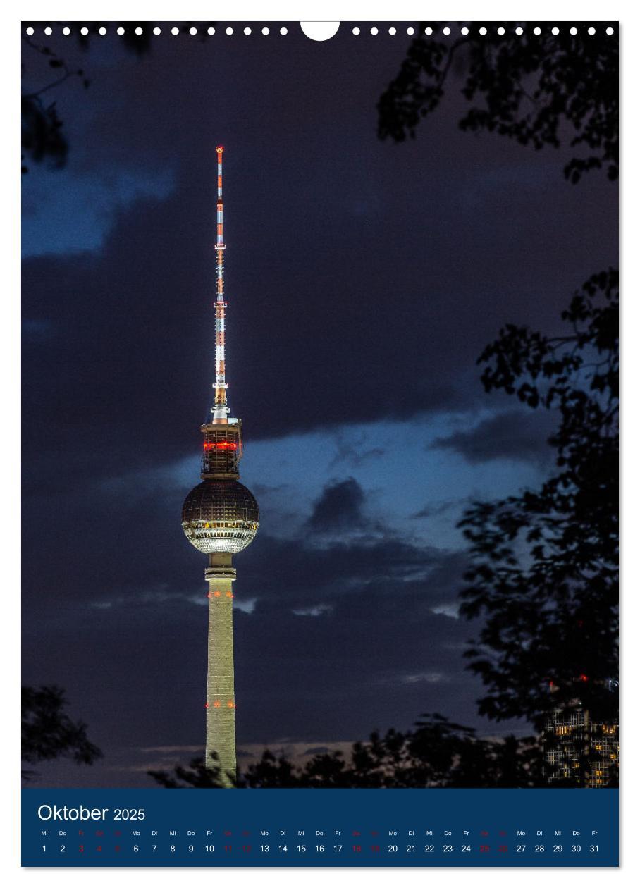 Bild: 9783435909766 | Berliner Fernsehturm - Magische Momente (Wandkalender 2025 DIN A3...