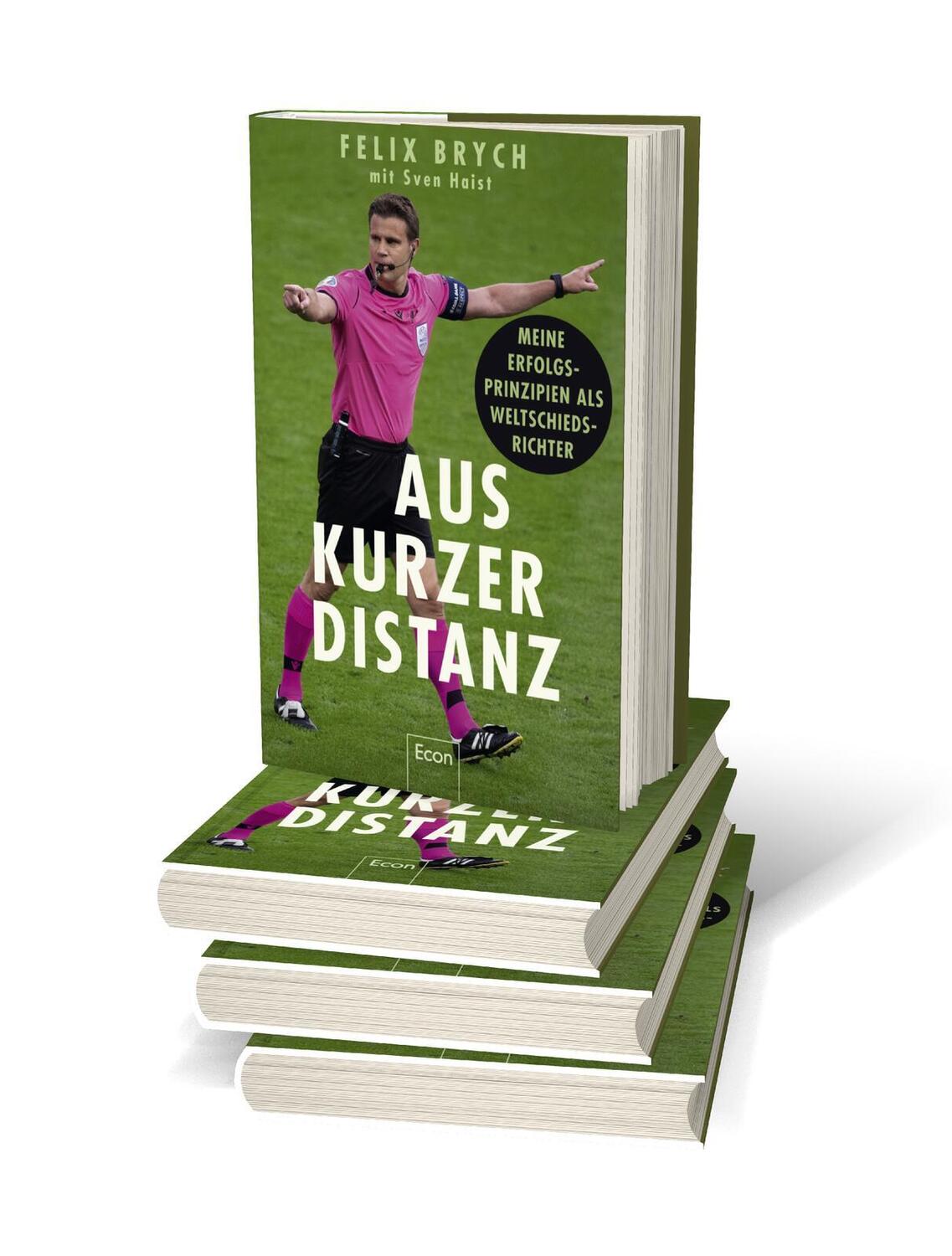 Bild: 9783430210805 | Aus kurzer Distanz | Felix Brych (u. a.) | Buch | 256 S. | Deutsch