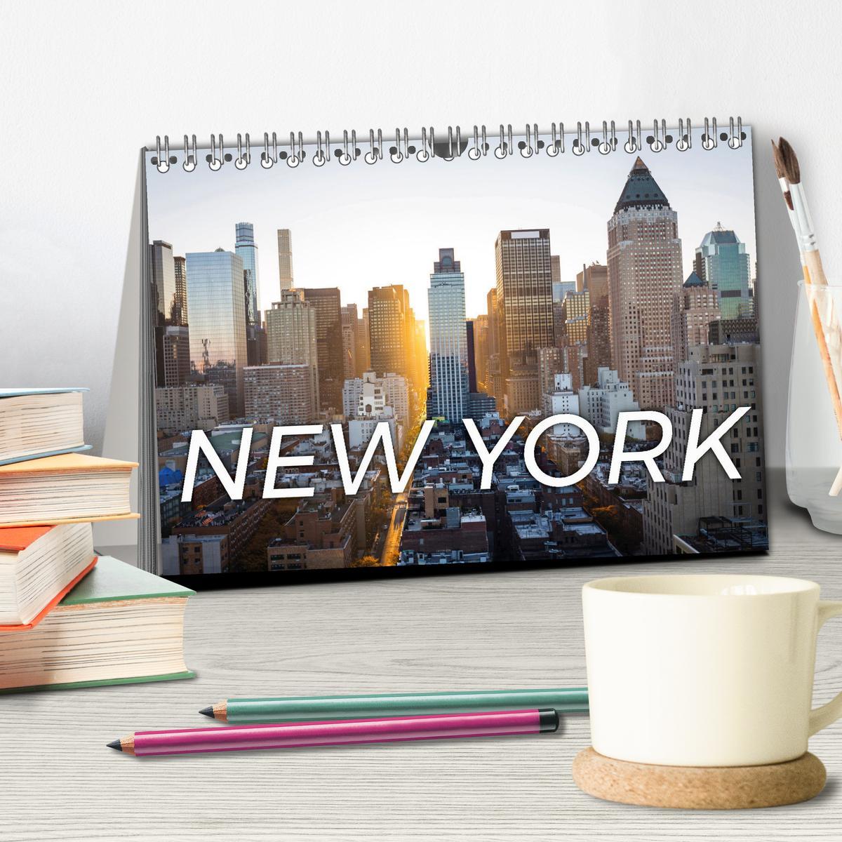 Bild: 9783435274055 | Traumstadt New York (Tischkalender 2025 DIN A5 quer), CALVENDO...