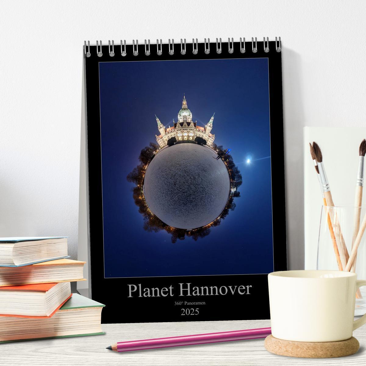 Bild: 9783435994625 | Planet Hannover (Tischkalender 2025 DIN A5 hoch), CALVENDO...