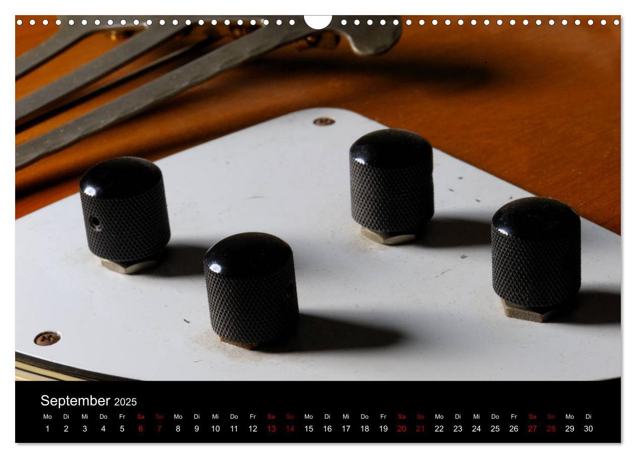 Bild: 9783435432080 | Feinheiten - Alte Gitarren im Detail (Wandkalender 2025 DIN A3...