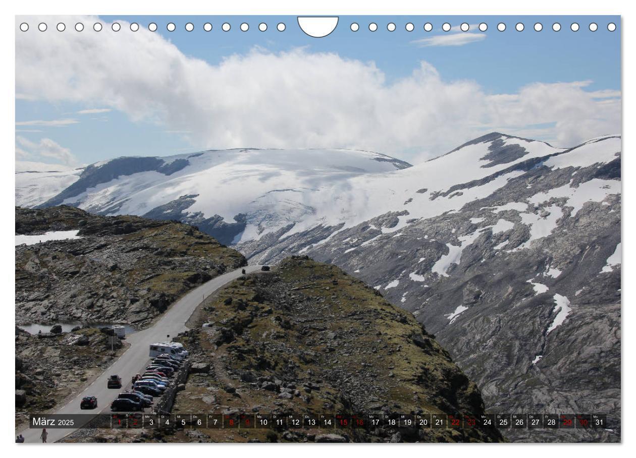 Bild: 9783435293490 | Norwegen 2025 - Berge, Fjorde, Moore (Wandkalender 2025 DIN A4...