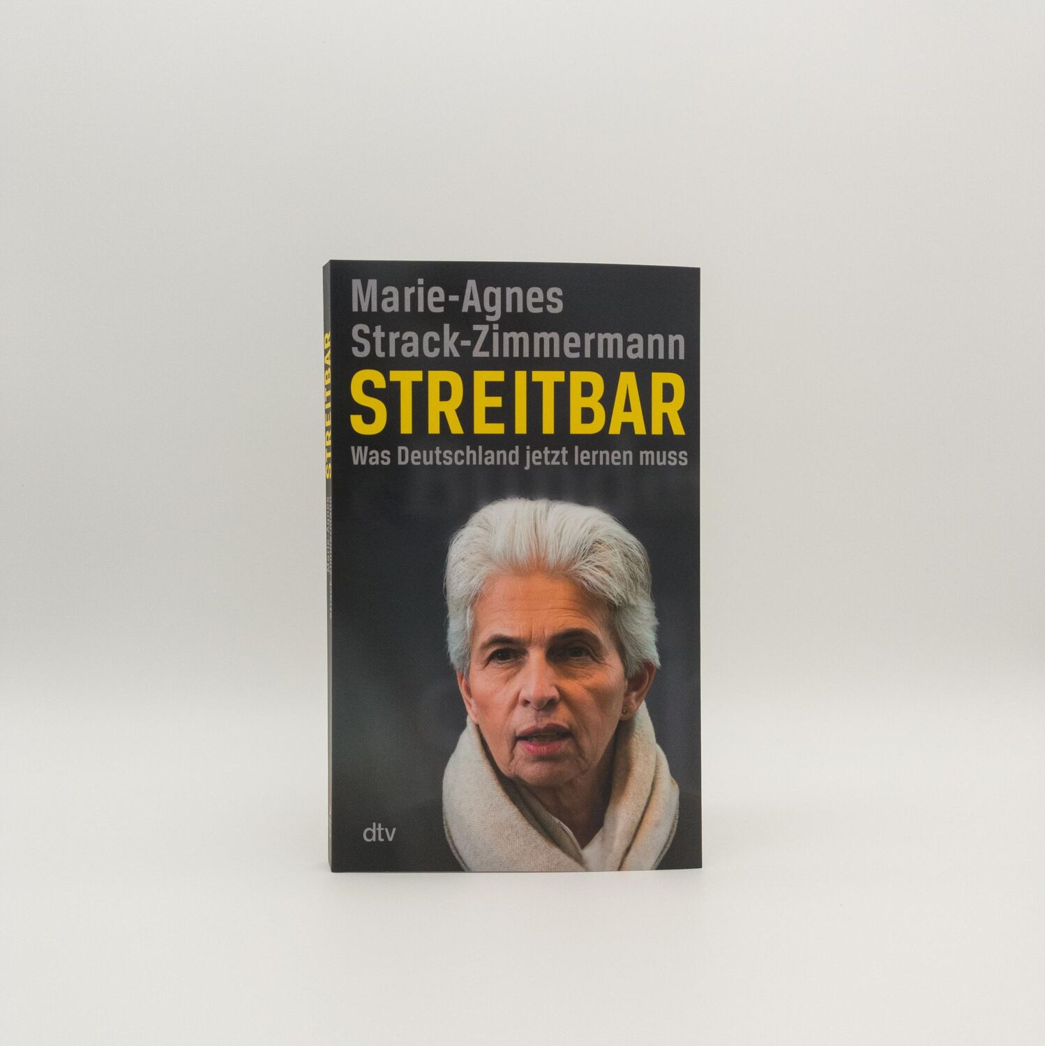 Bild: 9783423263467 | Streitbar | Marie-Agnes Strack-Zimmermann | Taschenbuch | 134 S.