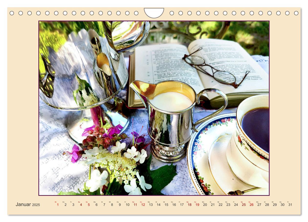 Bild: 9783383961199 | Im Café Nostalgie (Wandkalender 2025 DIN A4 quer), CALVENDO...