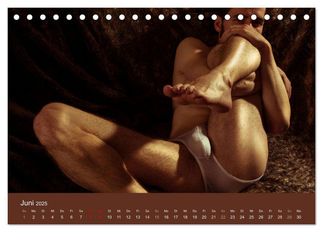 Bild: 9783435392643 | Lazy Sunday - Genieße hüllenlos die Ruhe (Tischkalender 2025 DIN A5...