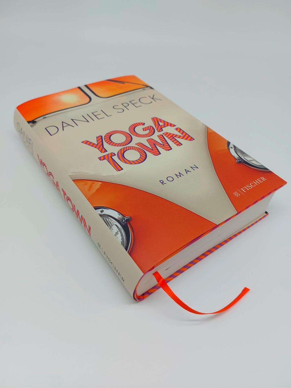 Bild: 9783949465048 | Yoga Town | Daniel Speck | Buch | 480 S. | Deutsch | 2023 | FISCHER