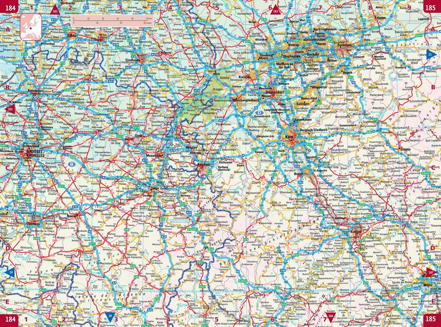 Bild: 9780008403966 | Collins Essential Road Atlas Europe | A4 Paperback | Collins Maps