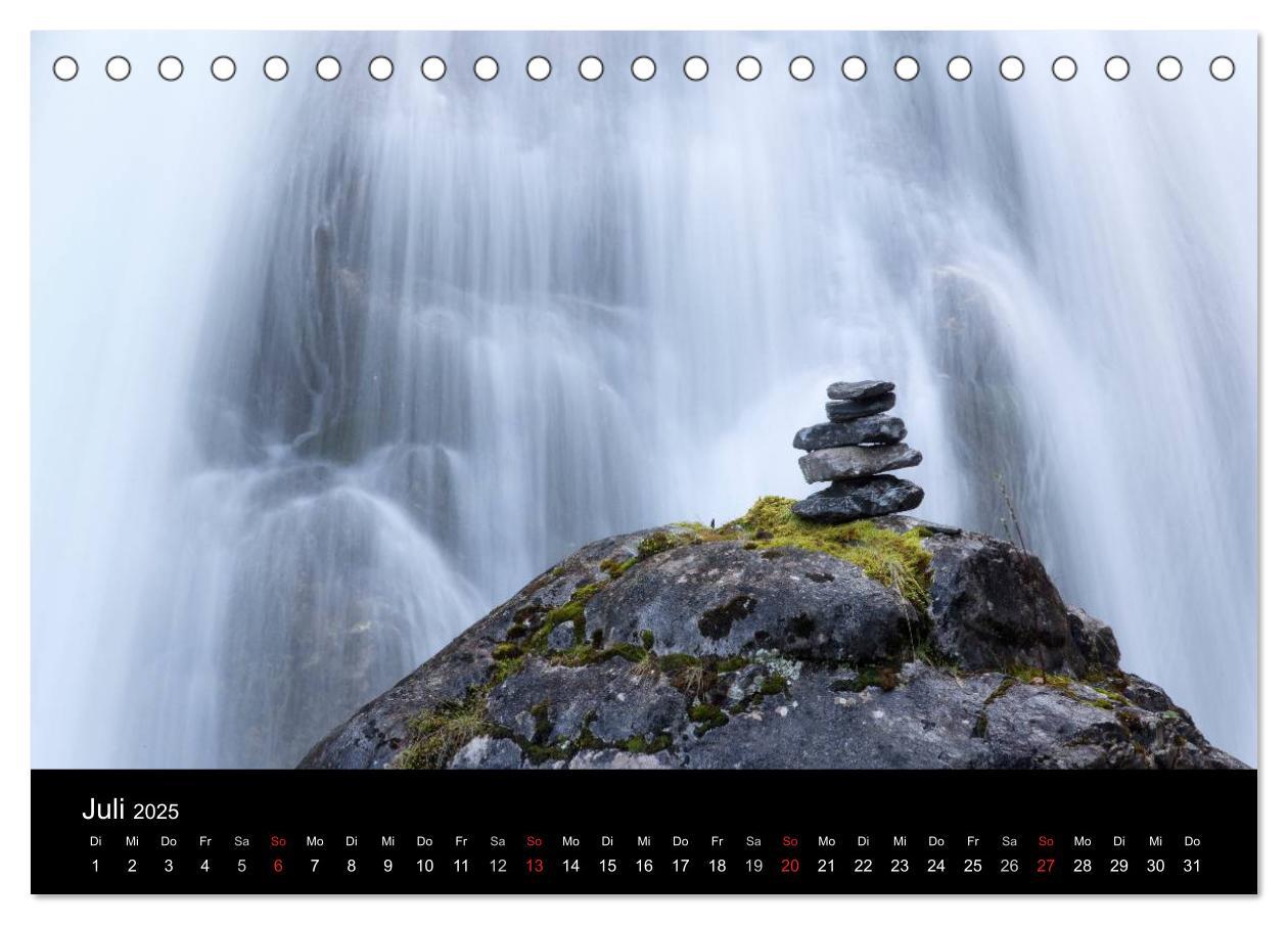 Bild: 9783435668052 | Kuhflucht Wasserfälle bei Farchant (Tischkalender 2025 DIN A5...