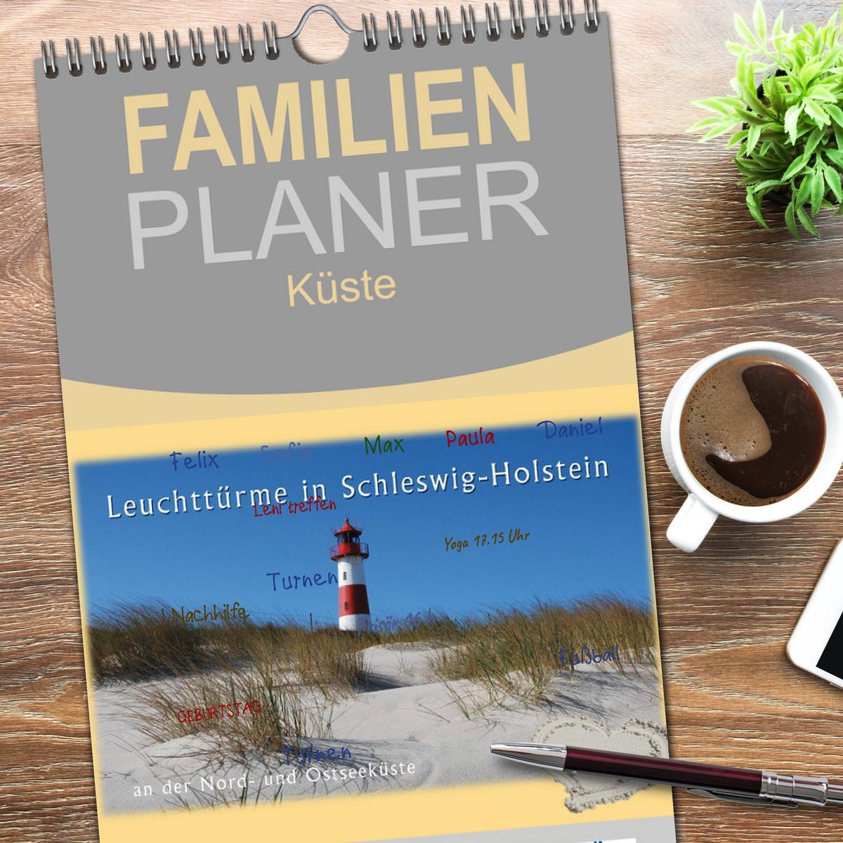 Bild: 9783457115909 | Familienplaner 2025 - Leuchttürme Schleswig-Holsteins mit 5 Spalten...