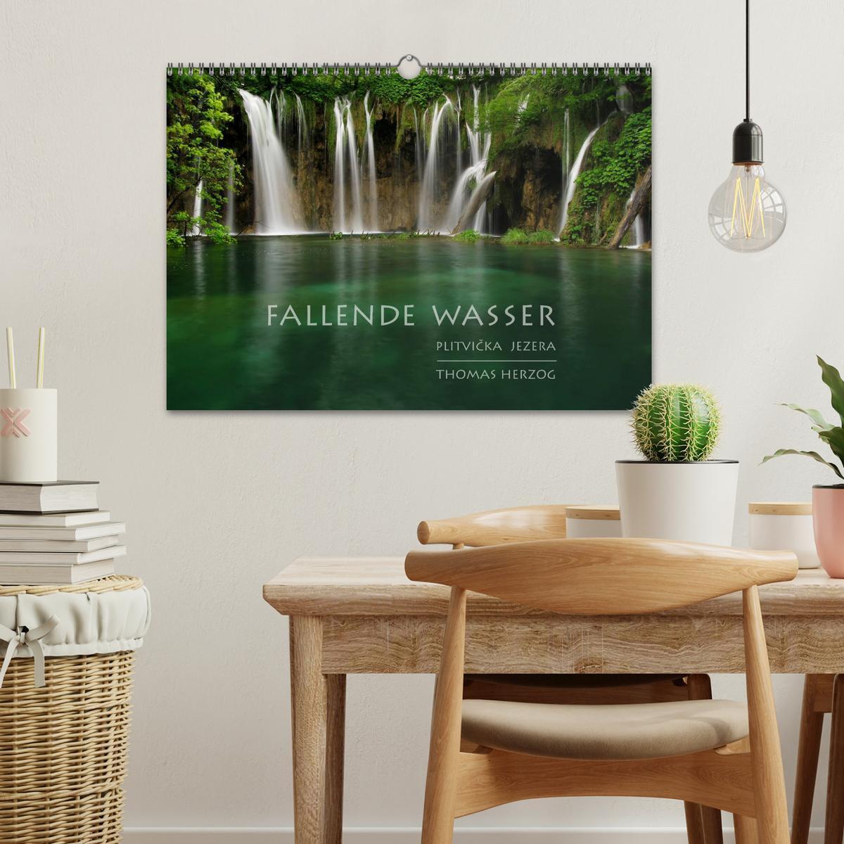 Bild: 9783435838011 | FALLENDE WASSER (Wandkalender 2025 DIN A3 quer), CALVENDO...