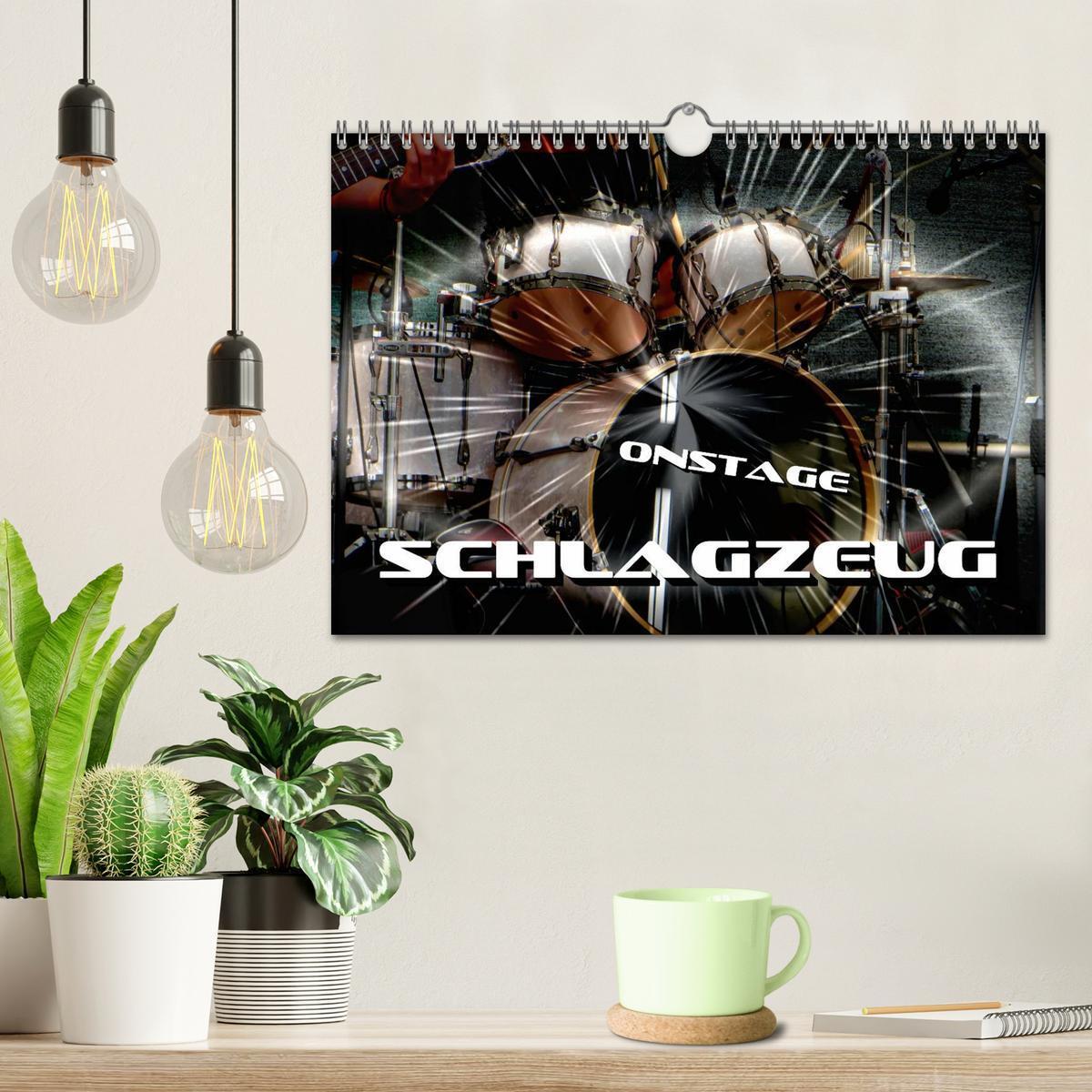 Bild: 9783435547623 | Schlagzeug onstage (Wandkalender 2025 DIN A4 quer), CALVENDO...