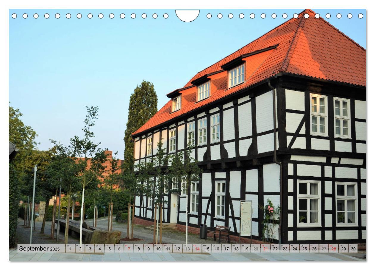 Bild: 9783435491759 | Reiterstadt Verden - Aller (Wandkalender 2025 DIN A4 quer),...