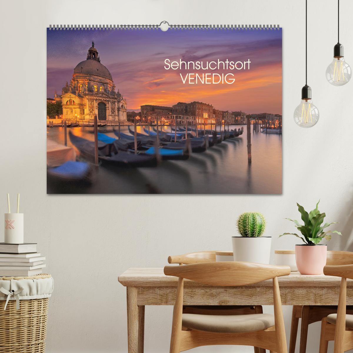 Bild: 9783383951237 | Sehnsuchtsort Venedig (Wandkalender 2025 DIN A2 quer), CALVENDO...