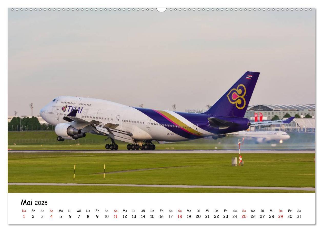 Bild: 9783435686803 | Airliner in München / 2025 (Wandkalender 2025 DIN A2 quer),...