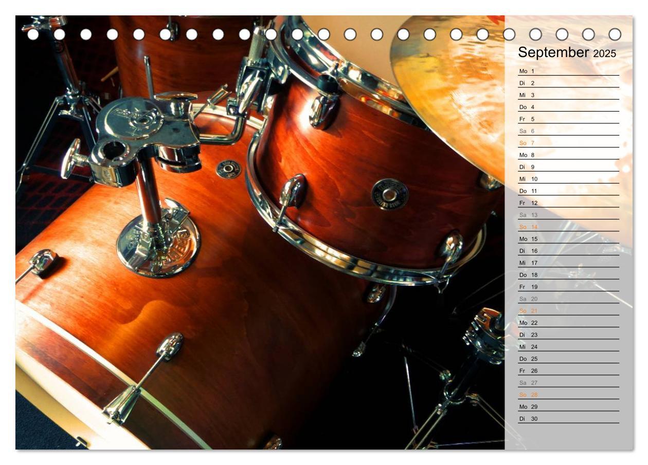 Bild: 9783435424047 | Schlagzeug onstage (Tischkalender 2025 DIN A5 quer), CALVENDO...