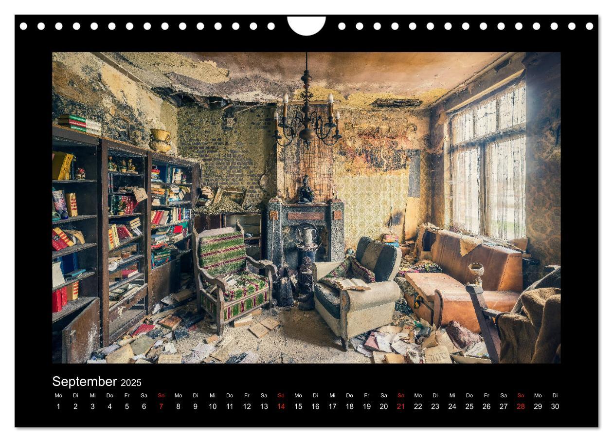 Bild: 9783435238903 | Die Schönheit des Verfalls - Lost Places (Wandkalender 2025 DIN A4...