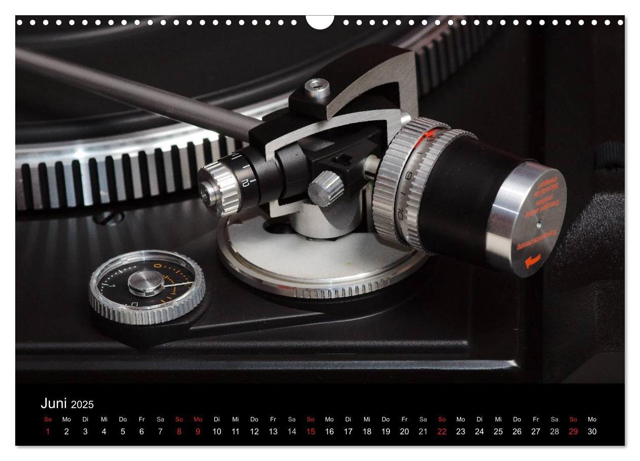 Bild: 9783435695881 | Vintage Turntables Made In Schwarzwald (Wandkalender 2025 DIN A3...