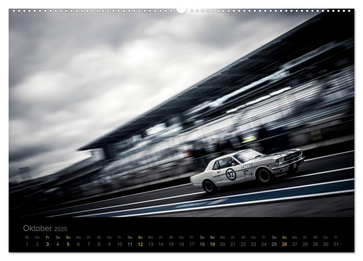 Bild: 9783435386802 | Flying Ford Mustang (Wandkalender 2025 DIN A2 quer), CALVENDO...