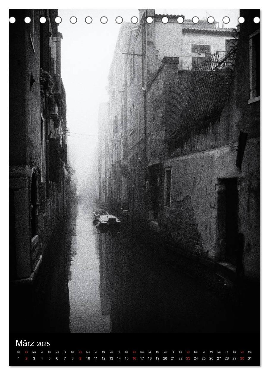 Bild: 9783457056196 | Venice Noir - Das etwas andere Venedig (Tischkalender 2025 DIN A5...