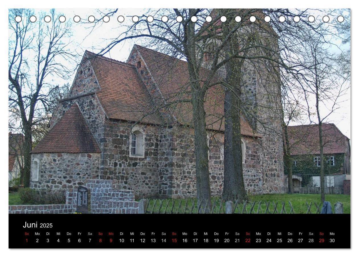 Bild: 9783435760640 | Dorfkirchen in Brandenburg (Tischkalender 2025 DIN A5 quer),...