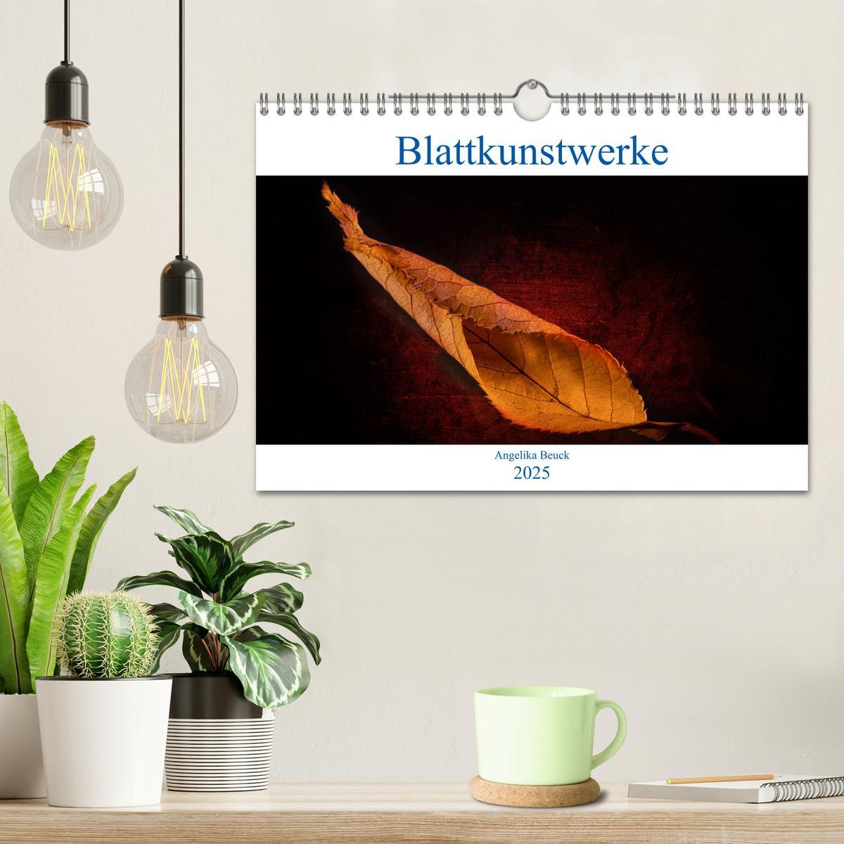 Bild: 9783383994272 | Blattkunstwerke (Wandkalender 2025 DIN A4 quer), CALVENDO...