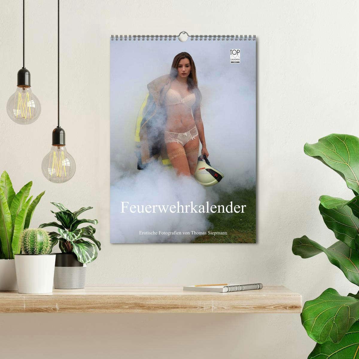 Bild: 9783457078723 | Feuerwehrkalender ¿ Erotische Fotografien von Thomas Siepmann...