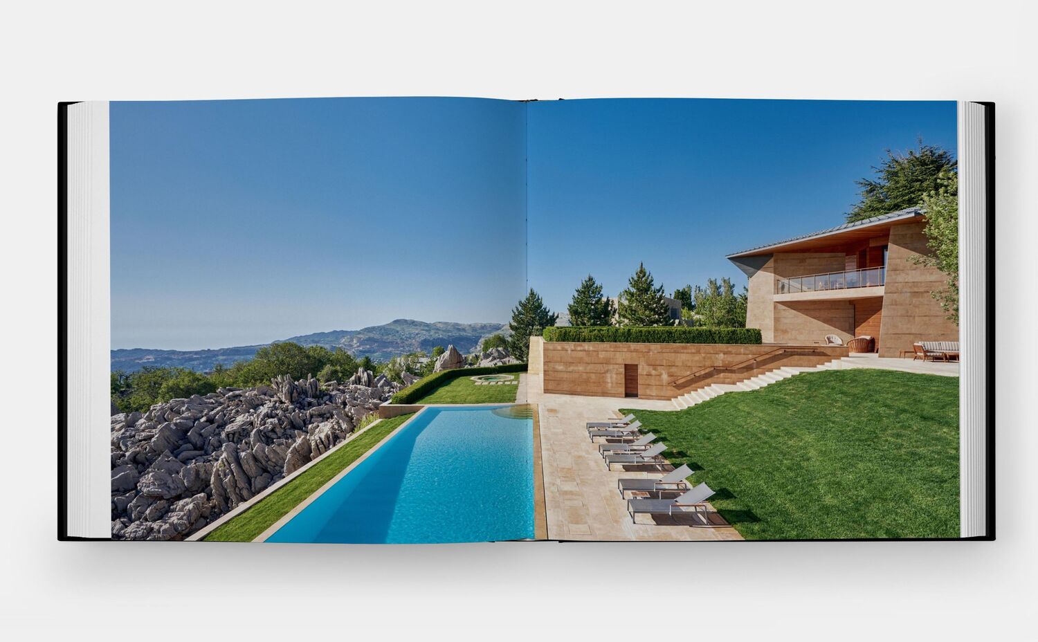 Bild: 9781838667924 | Peter Marino | Ten Modern Houses | Peter Marino (u. a.) | Buch | 2024