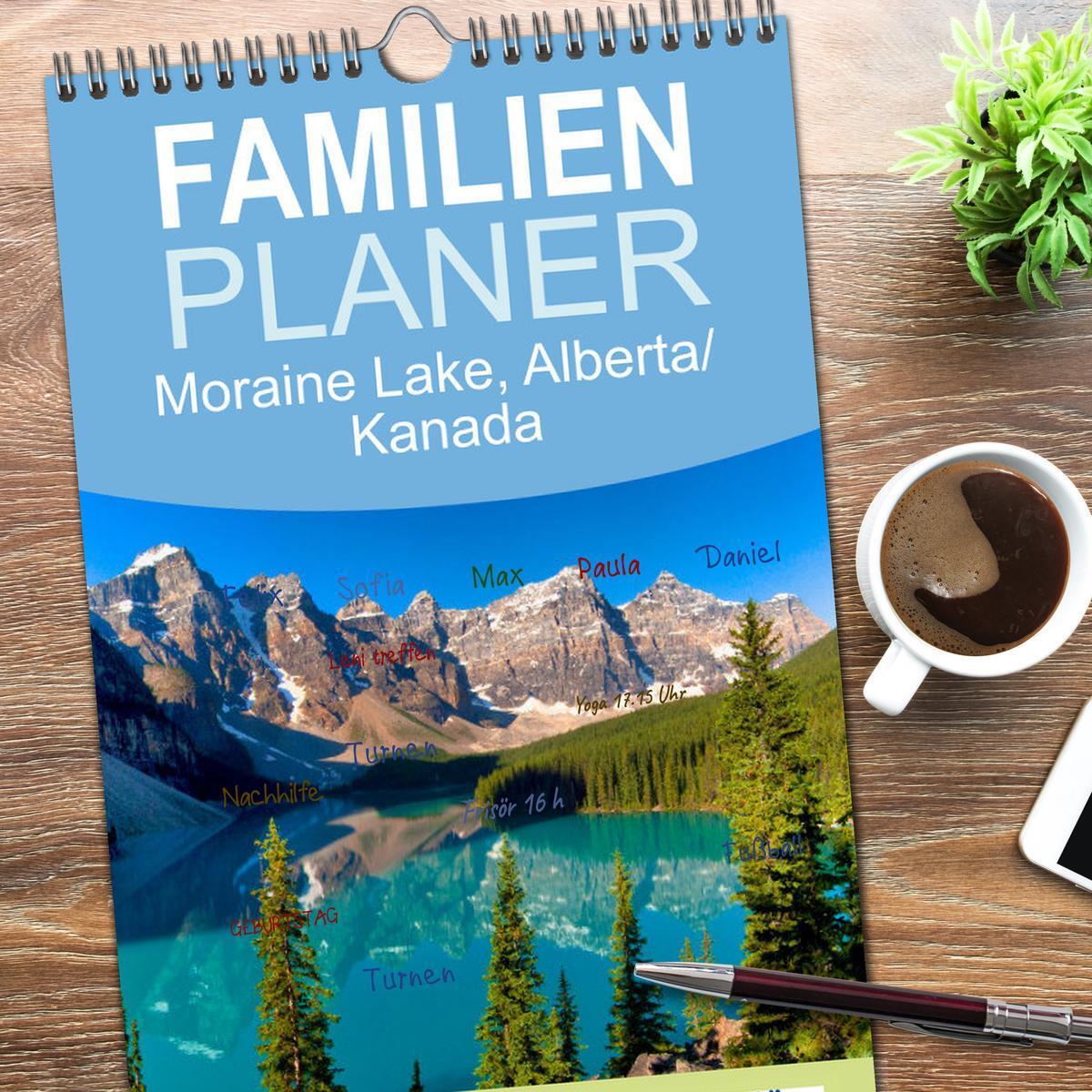 Bild: 9783457094068 | Familienplaner 2025 - Moraine Lake, Alberta/ Kanada mit 5 Spalten...