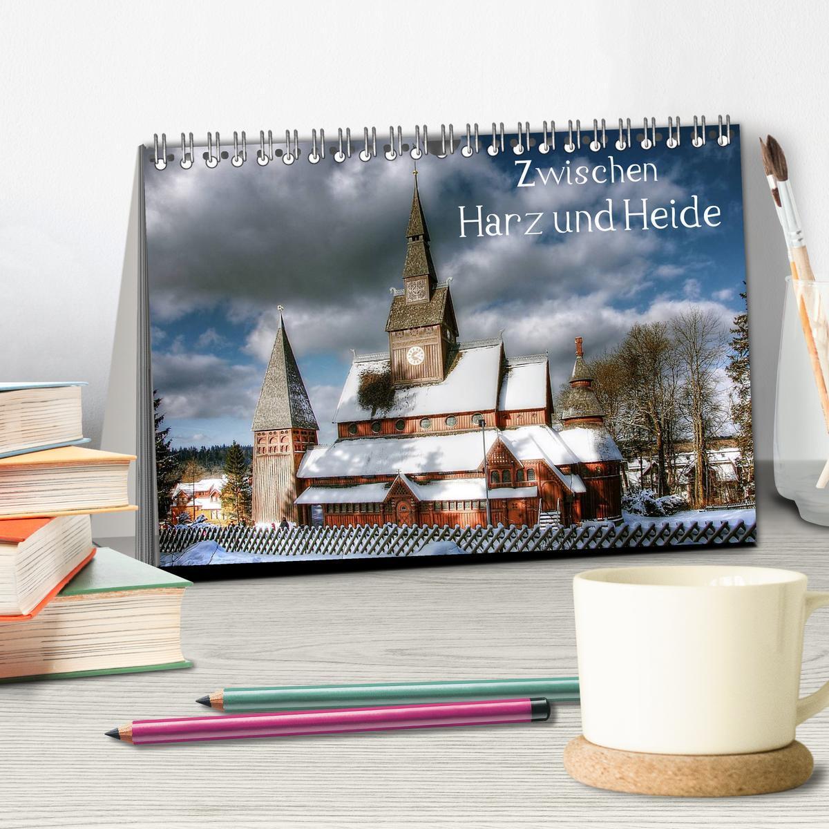 Bild: 9783435794980 | Zwischen Harz und Heide (Tischkalender 2025 DIN A5 quer), CALVENDO...