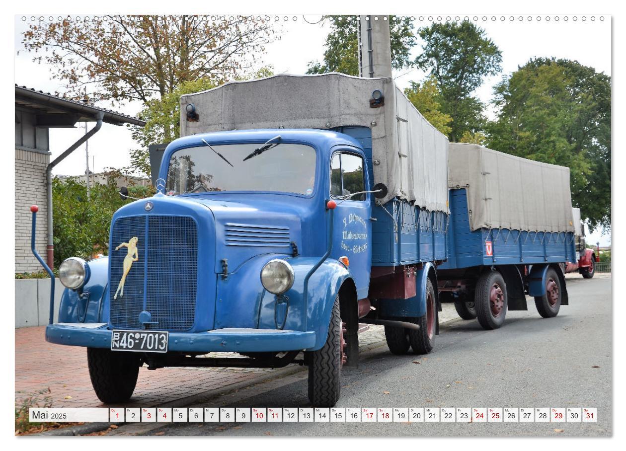 Bild: 9783383932137 | TRUCK - Oldtimer (Wandkalender 2025 DIN A2 quer), CALVENDO...