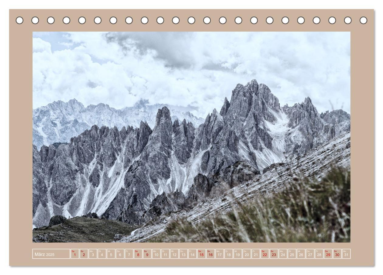 Bild: 9783383935770 | Südtiroler Dolomiten (Tischkalender 2025 DIN A5 quer), CALVENDO...