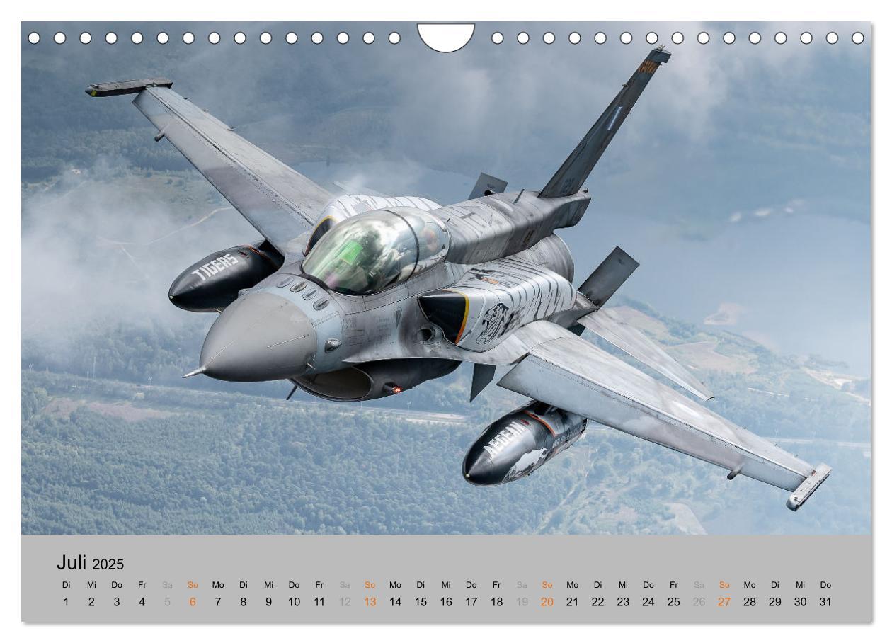 Bild: 9783383981463 | Kampfjet F-16 The Fighting Falcon (Wandkalender 2025 DIN A4 quer),...