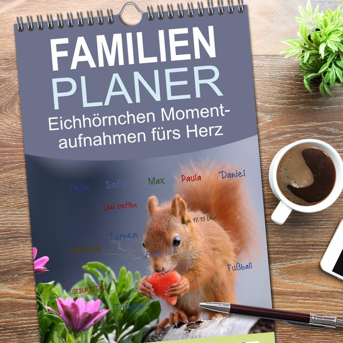 Bild: 9783457114186 | Familienplaner 2025 - Eichhörnchen Momentaufnahmen fürs Herz mit 5...