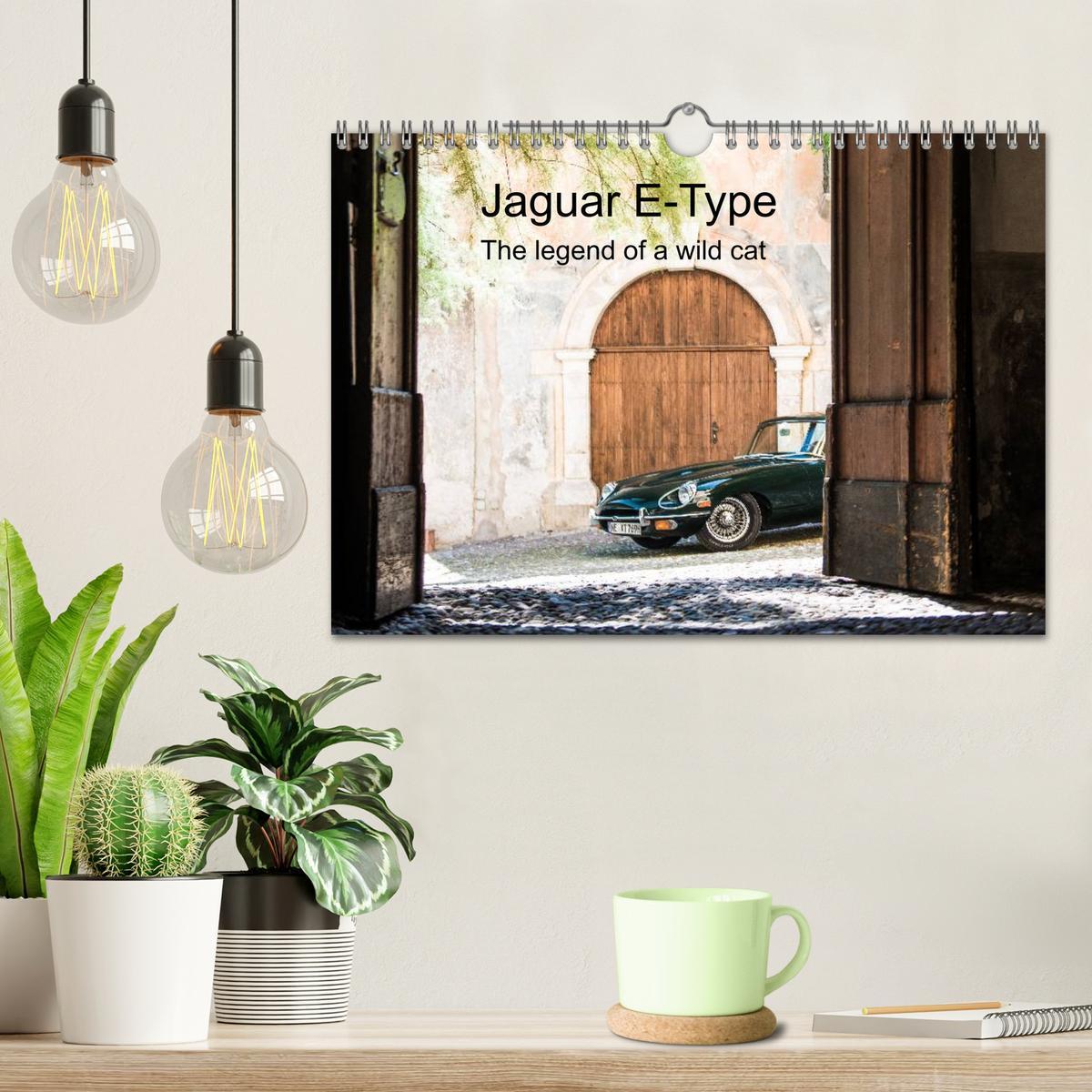 Bild: 9781325955763 | Jaguar E-Type (Wall Calendar 2025 DIN A4 landscape), CALVENDO 12...