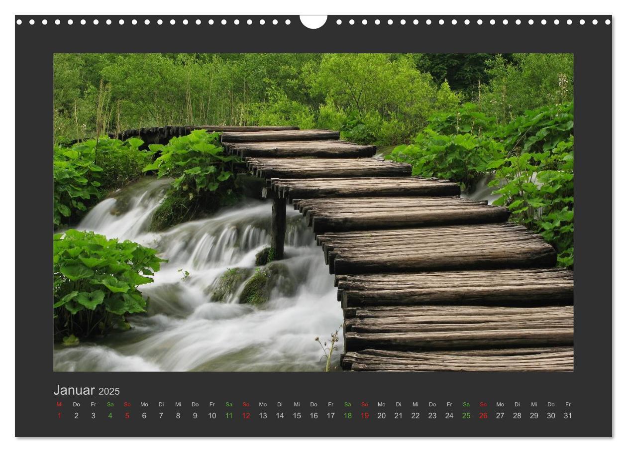 Bild: 9783435838011 | FALLENDE WASSER (Wandkalender 2025 DIN A3 quer), CALVENDO...