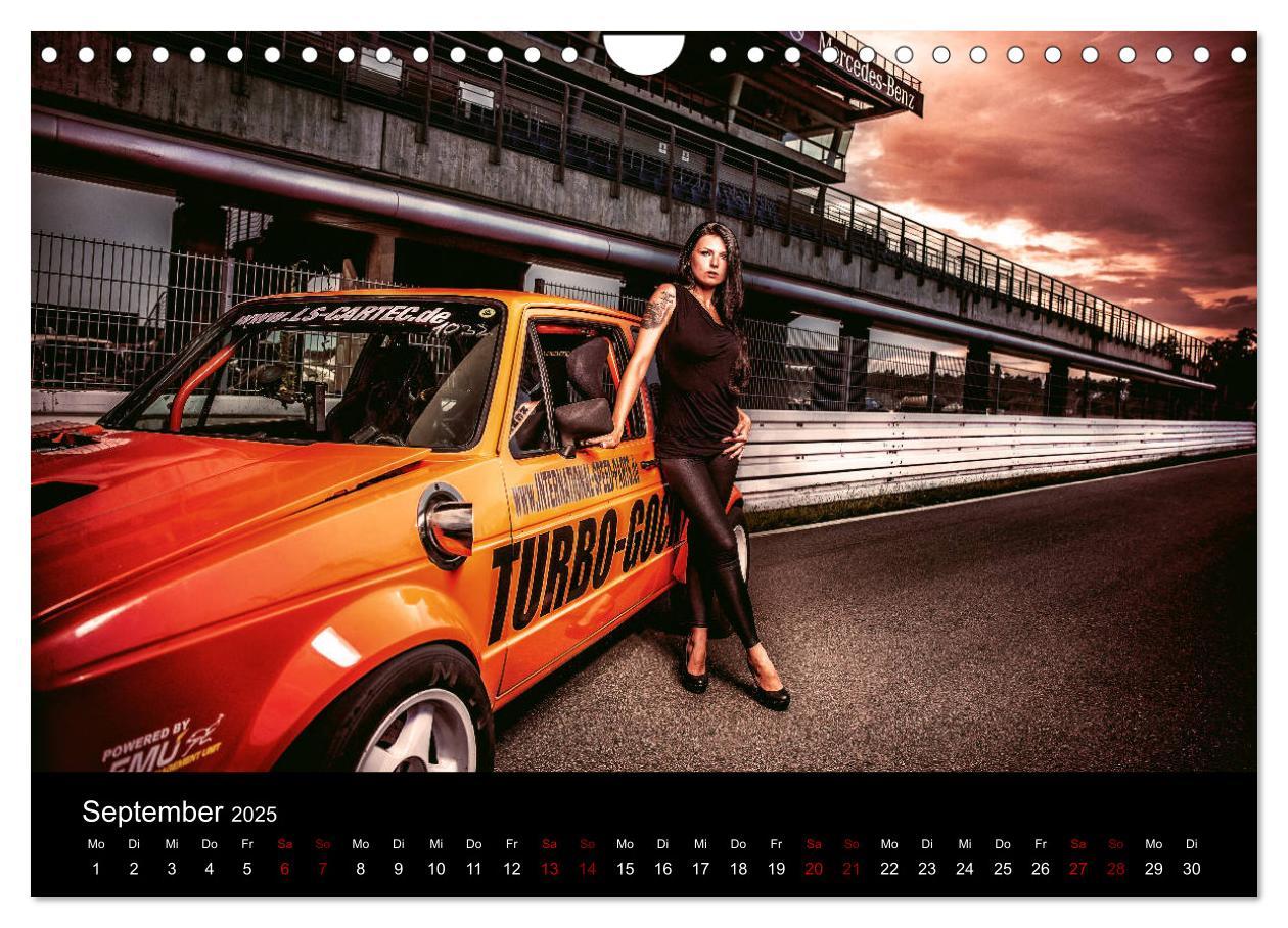 Bild: 9783435397143 | Cars and Girls (Wandkalender 2025 DIN A4 quer), CALVENDO...